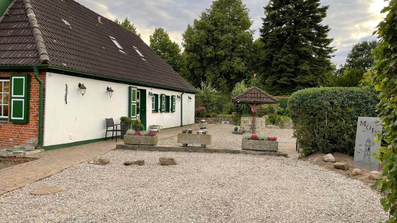 Gemuetliches Landhaus In Harmsdorf Exterior photo